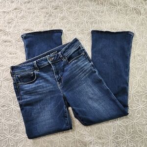 American Eagle Next Level Stretch Boot Kick Jeans Size 12 Short